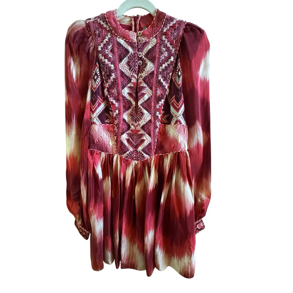 Farm Rio Amanda Stripes Tapestry XS Dress Red Abstract Print Bodice Embroidery